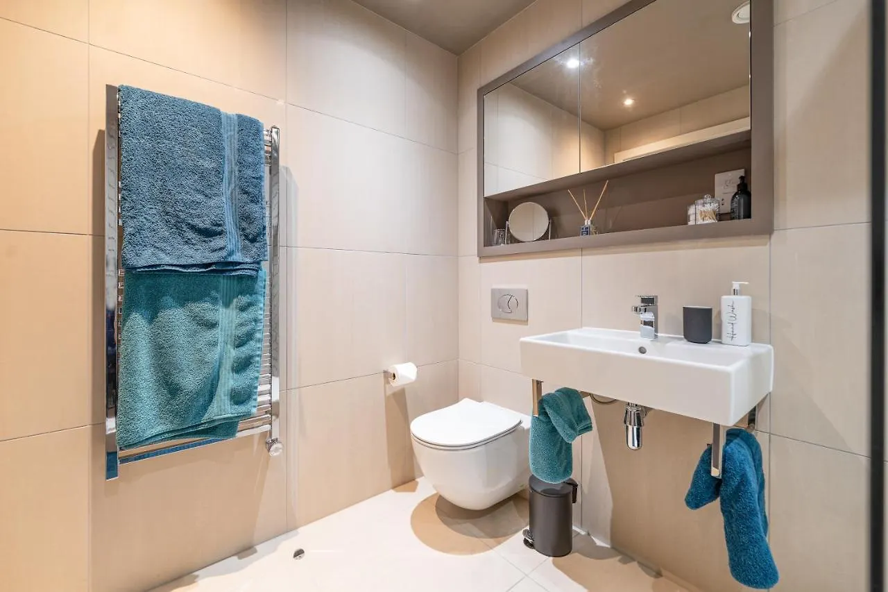 Апартаменты Entire 2 Bed - Free Parking - No. 35 - The Cosy Collection Ltd Йорк