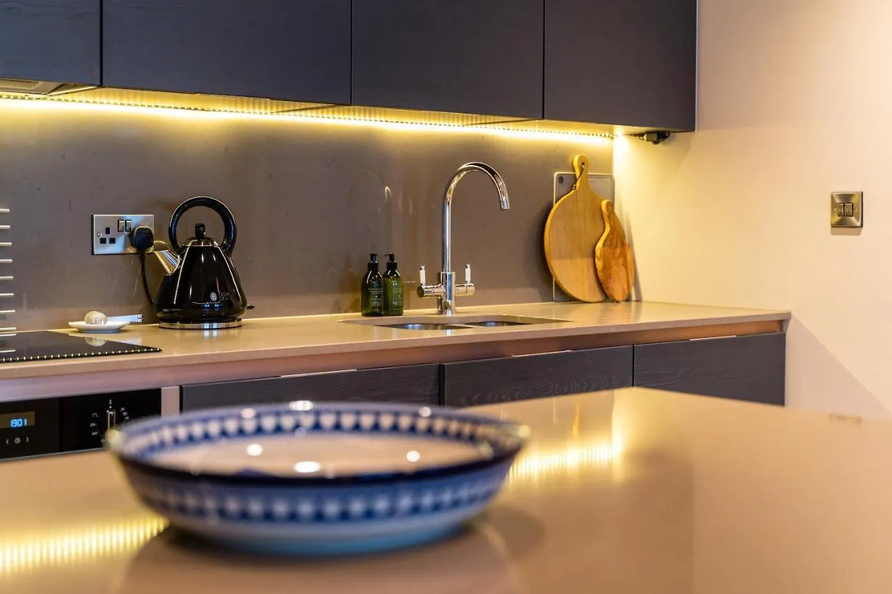 Апартаменты Entire 2 Bed - Free Parking - No. 35 - The Cosy Collection Ltd Йорк